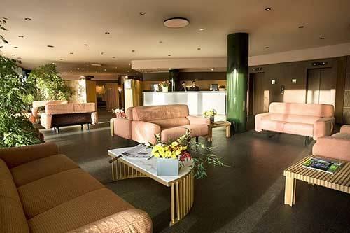 Country Hotel Borromeo Peschiera Borromeo Bagian luar foto